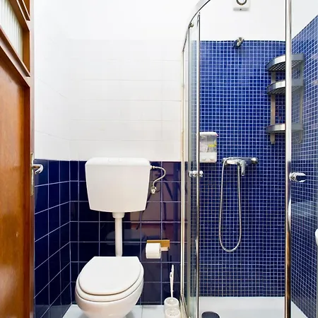 Aposentus - Downtown Bright